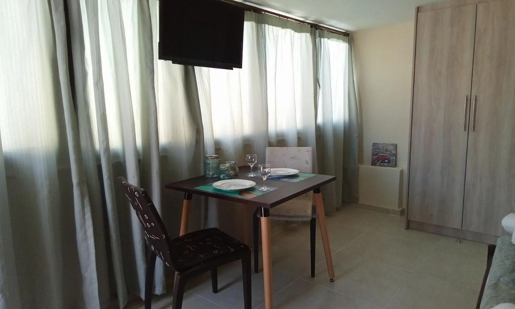 4 Seasons Studios Rethymno  Greece