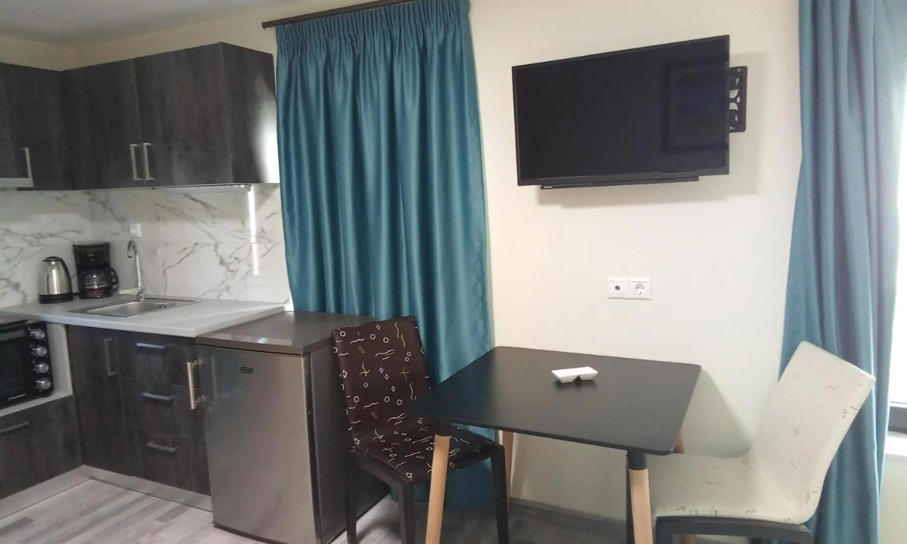 Apartment 4 Seasons Studios Rethymno  Greece