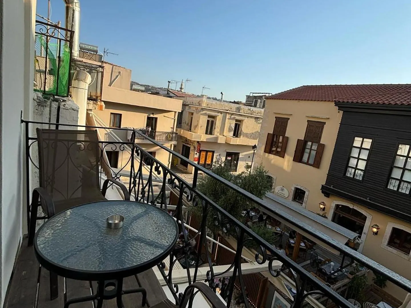 4 Seasons Studios Rethymno  Rethymno (Crete)